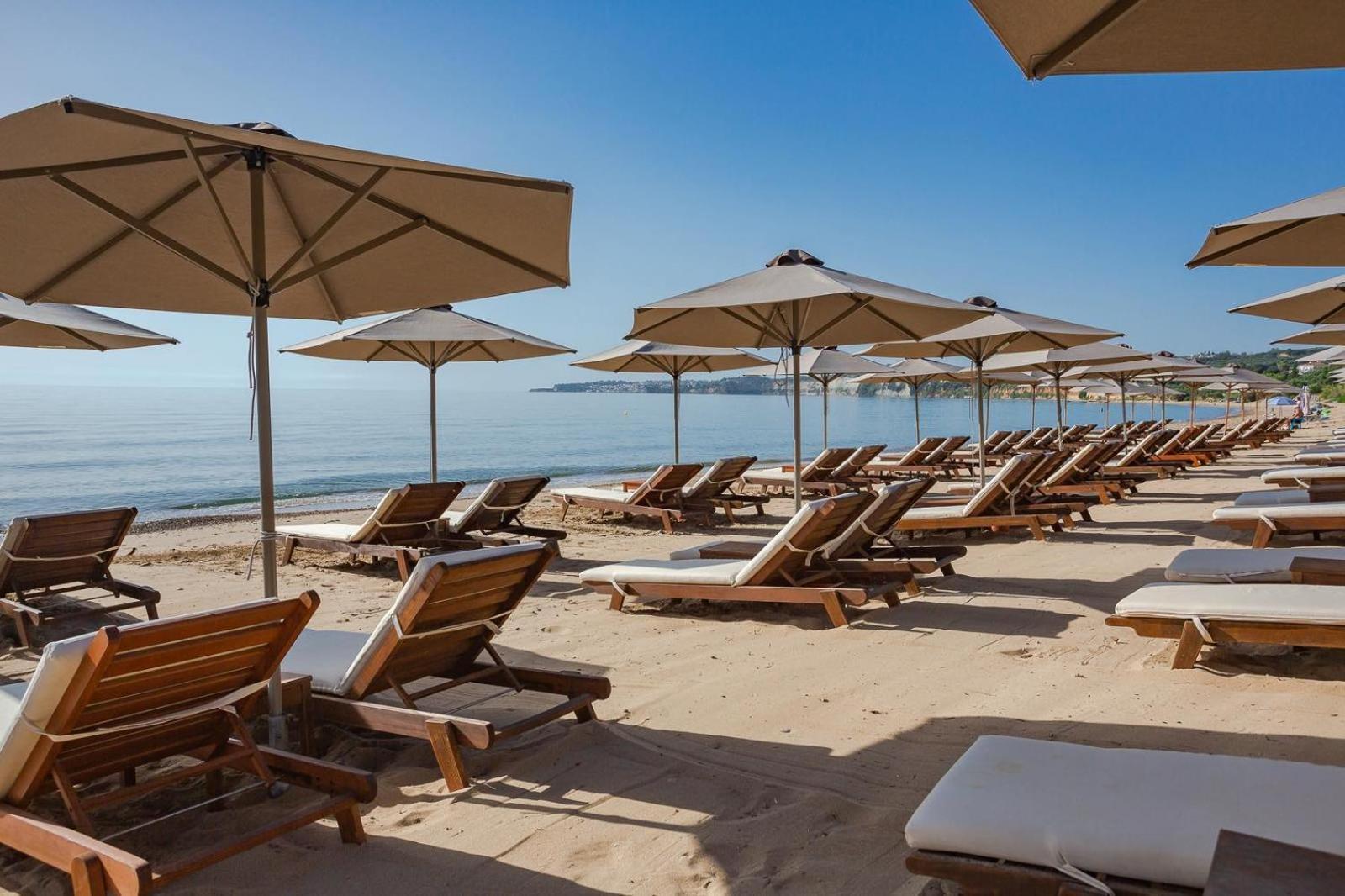 Colonides Beach Hotel Vounária Exteriör bild
